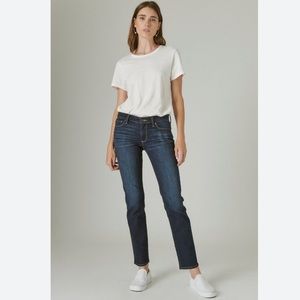 Lucky Brand Sweet n Straight jeans